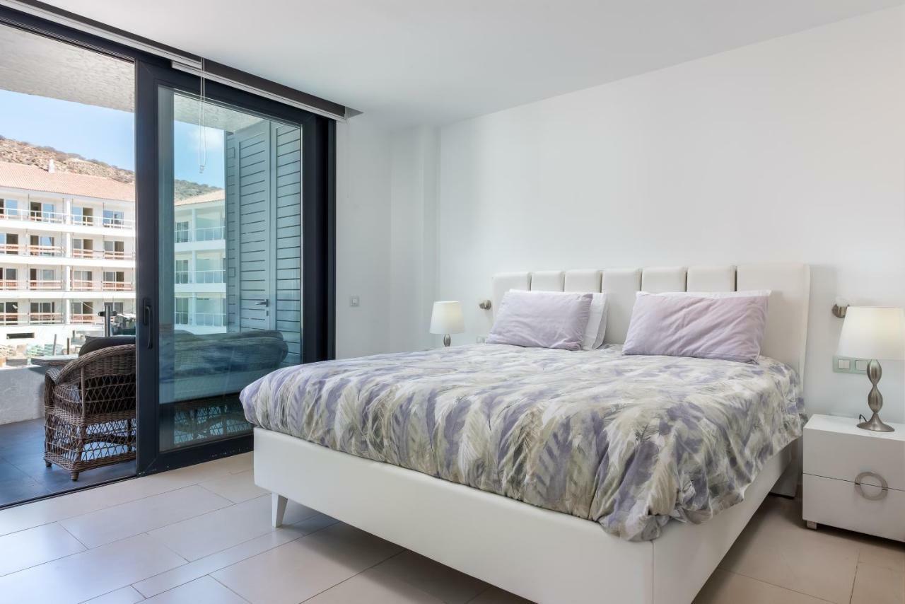 The Waves, Luxurious 5*, Wifi, Olympic Pool Διαμέρισμα Palm-mar Εξωτερικό φωτογραφία